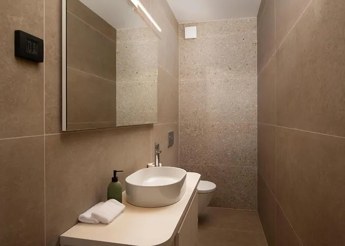 Lovely In With Sauna Hébergement de vacances